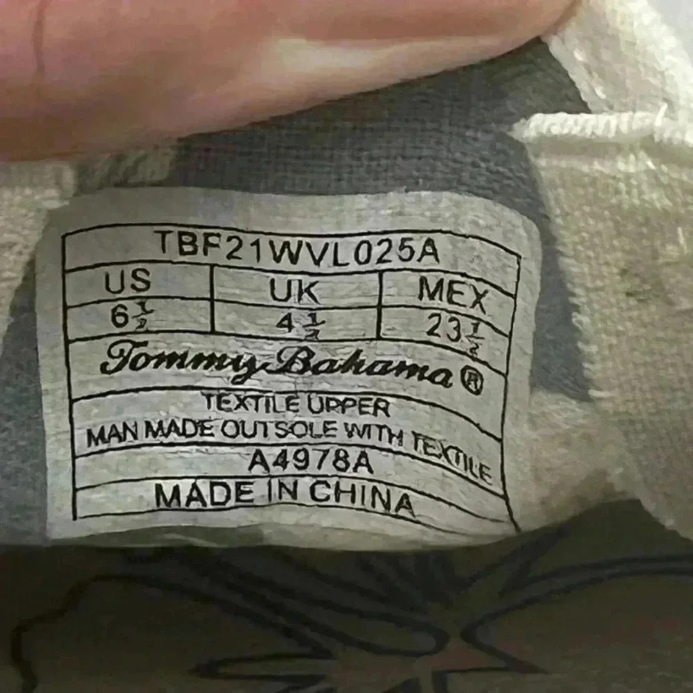 Tommy Bahama- Women’s Striped Slip-on Sneakers- 6.5 - Picture 2 of 9